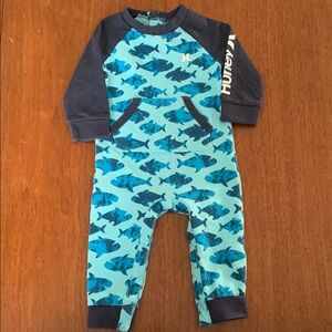 🫐3/$30 NWOT Hurley Aqua and Navy Fish Print Romper